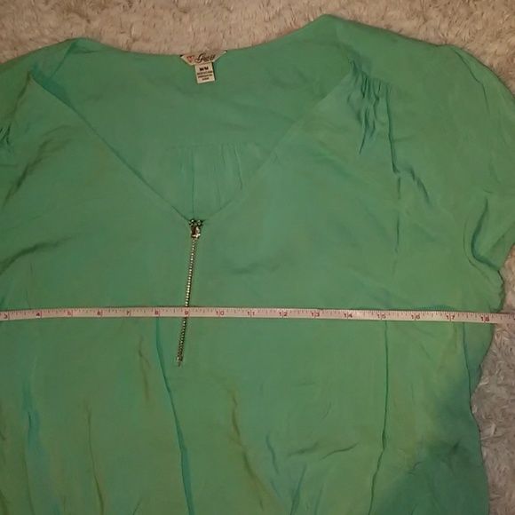 Guess seagreen top w/ partial zipper front - Picture 3 of 7